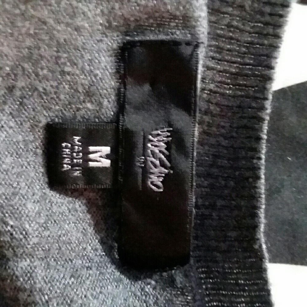 Cute sweater⭐ - Picture 5 of 6